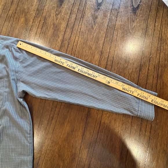 Eddie Bauer wrinkle resistant business casual button down shirt size L - Picture 15 of 16